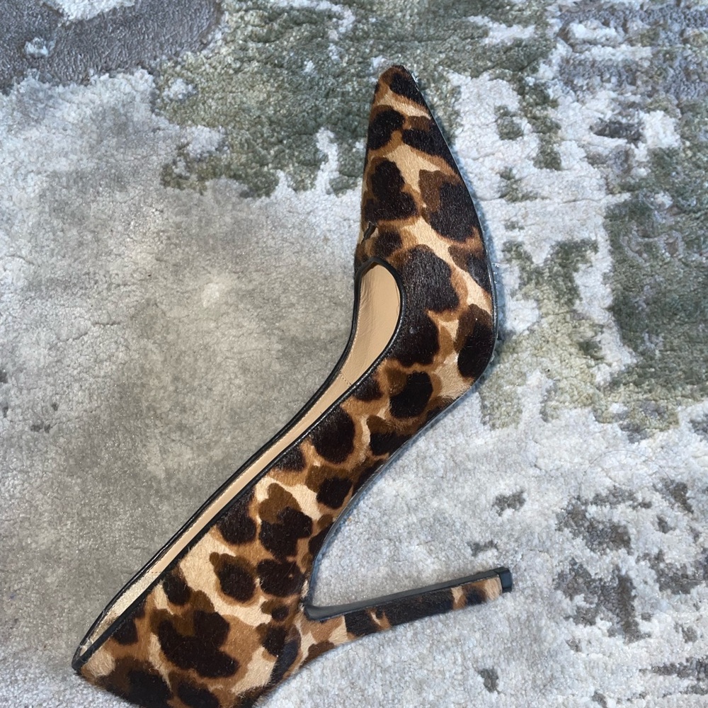 Alberto Guardiani leopard-print suede pumps - Picture 4 of 5